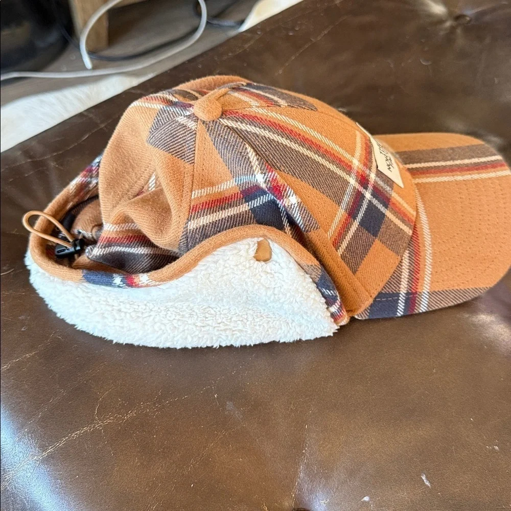 North Face Campshire Earflap Hat in a plaid pattern